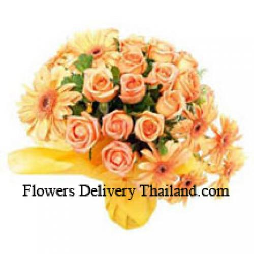 12 Orange Rosen und exotische Gerberas