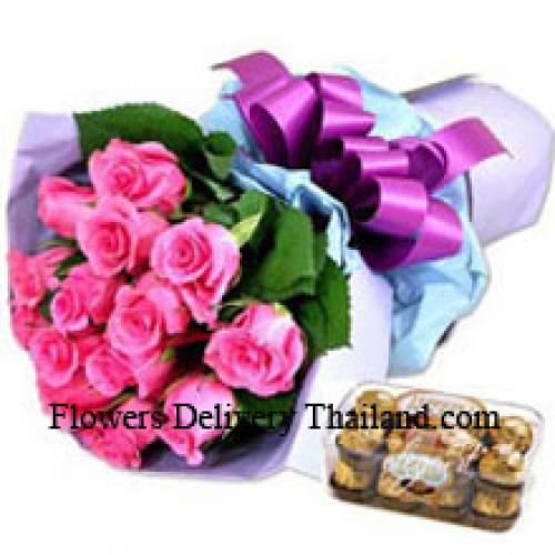 12 Rosas rosadas con deliciosos 16 Pcs Ferrero Rochers